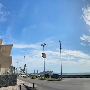 Cabinas Al Mar Hotel Mazatlán